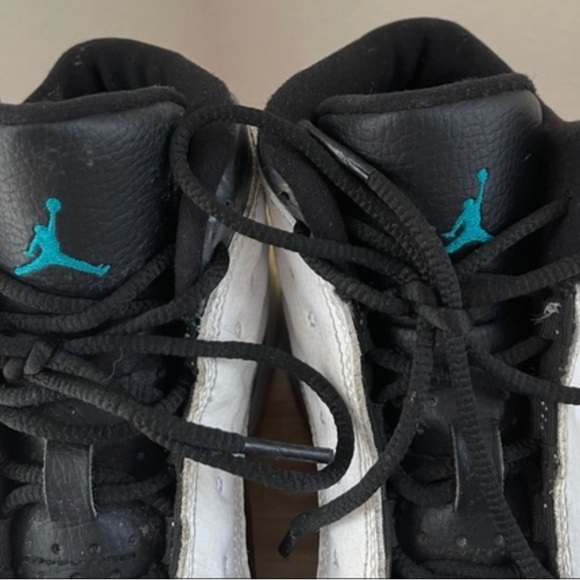 Jordan 13 wolf grey kids white / tropical teal. Full lace front. - Picture 3 of 9